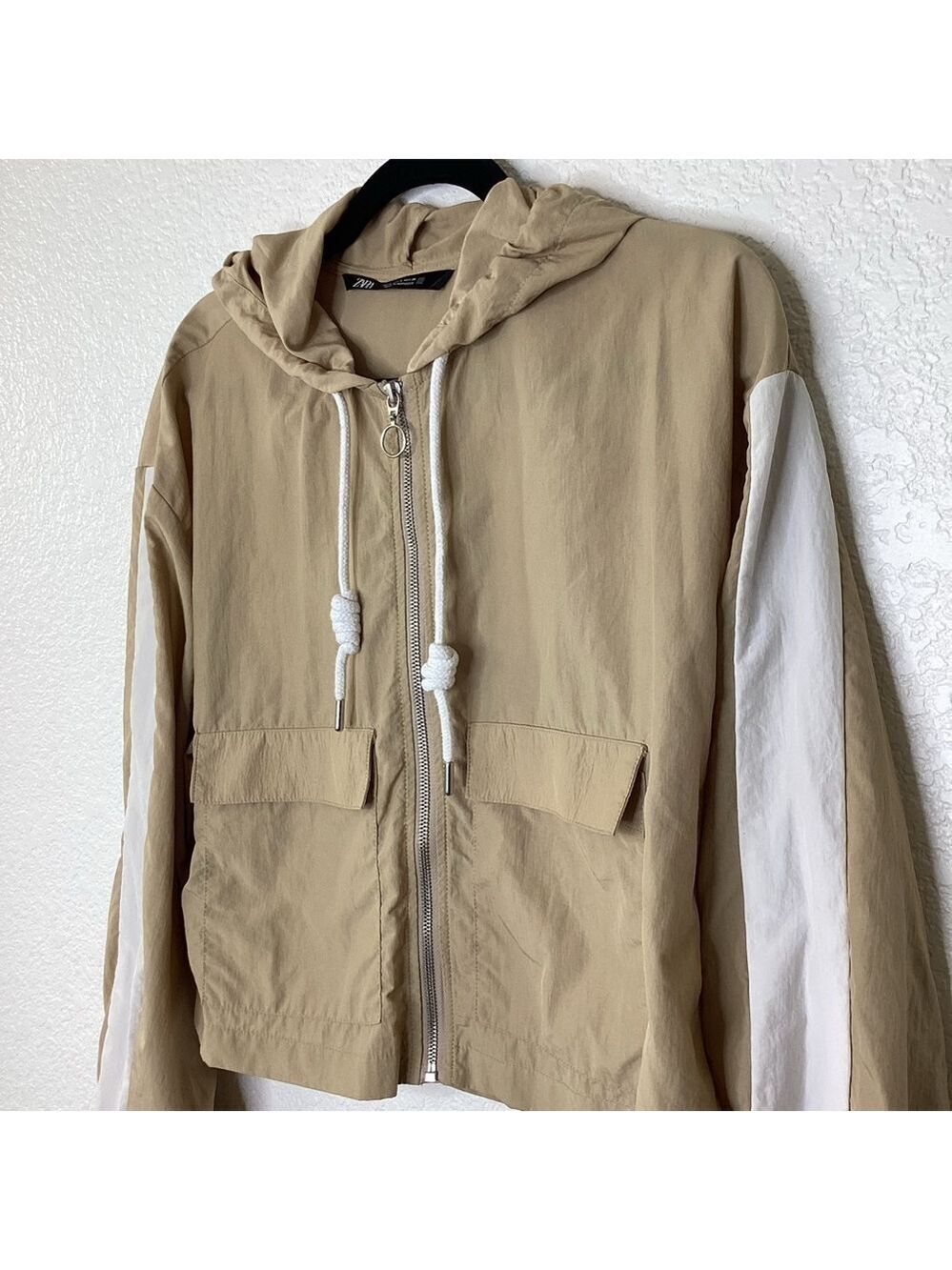 ZARA SIZE S ACTIVE ANORAK JACKET TAN SHORT CROPPED TOP GUC - Picture 5 of 14